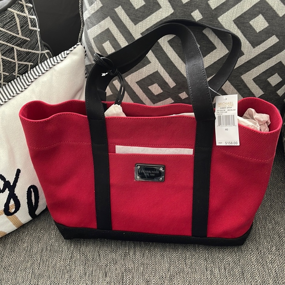 NWT Michael Kors Summer E/W Tote